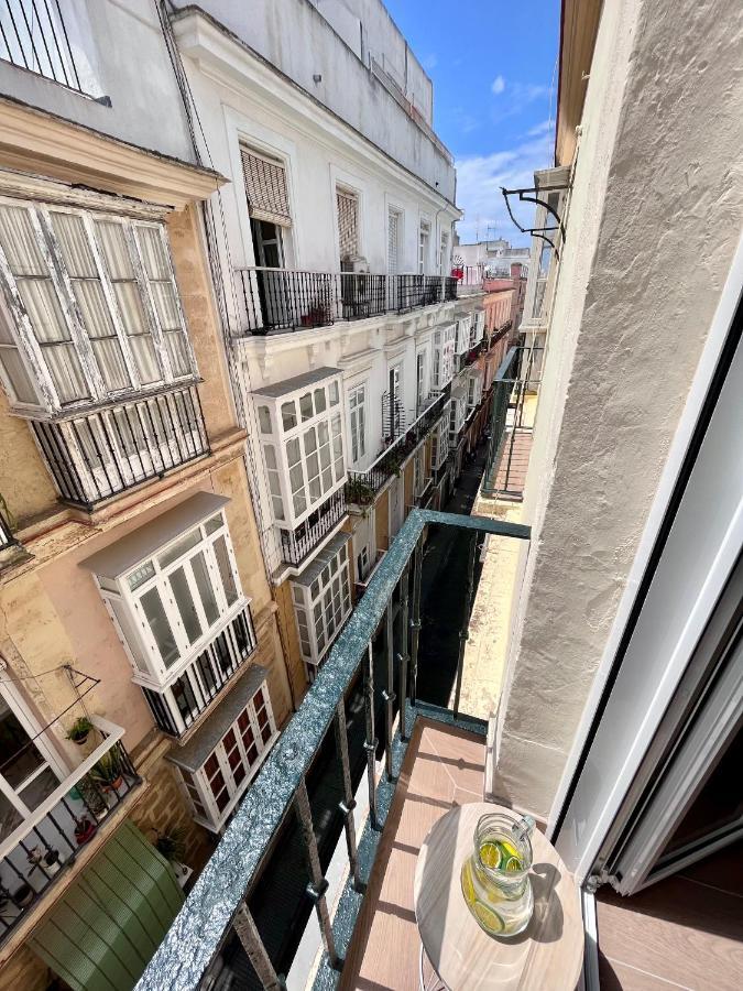 Gatu Premium Villa Flamenca , Preferente Mayores De 25 Anos Y Familias Cádiz Exterior foto